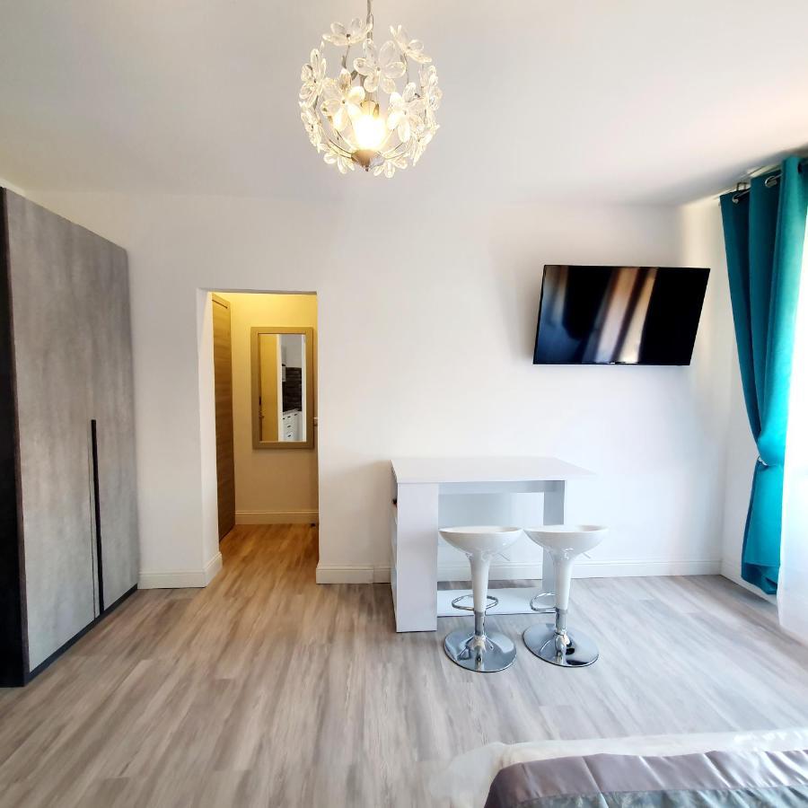 Villa Volta 3 Policlinico 몬세라토 외부 사진